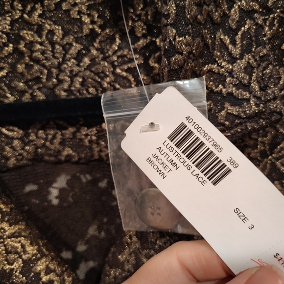 Chico's NWT Lustrous Lace Autumn Sheer Stretch Jacket Sz 3(XL) Grandmacore - Picture 4 of 7